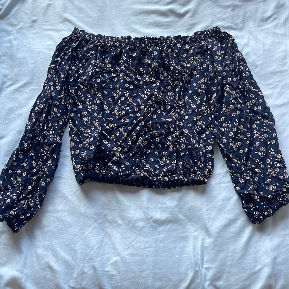 OS Brandy Melville Off the Shoulder Long Sleeve Top!